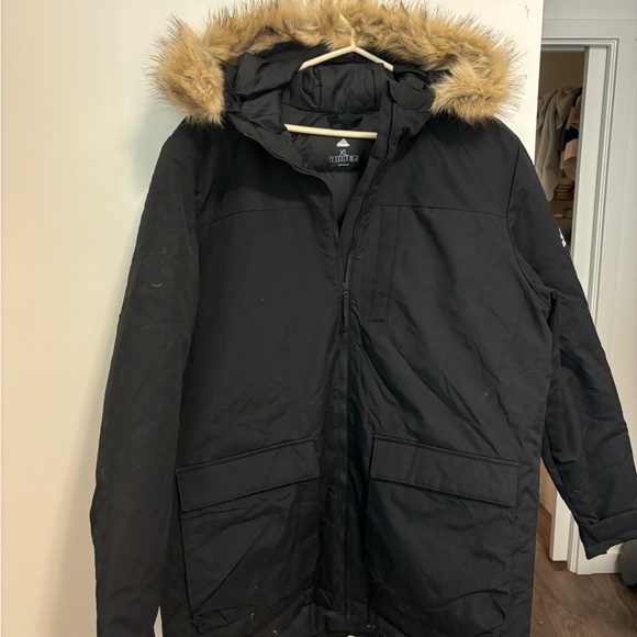 NWOT Adidas UTILITAS HOODED PARKA - size XL men’s - never worn - Picture 2 of 3